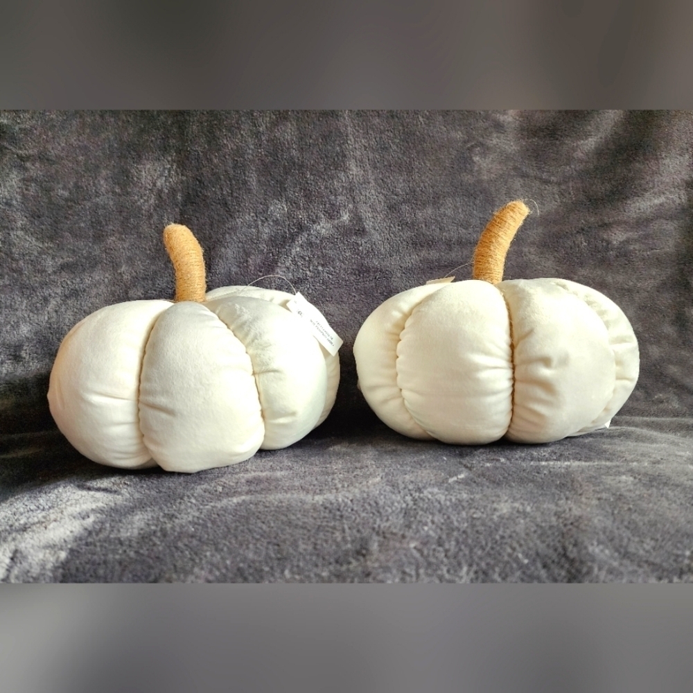 New Way to Celebrate 6 x 9" Ivory Velvet Pumpkin Shaped Decorative Pillow bundle